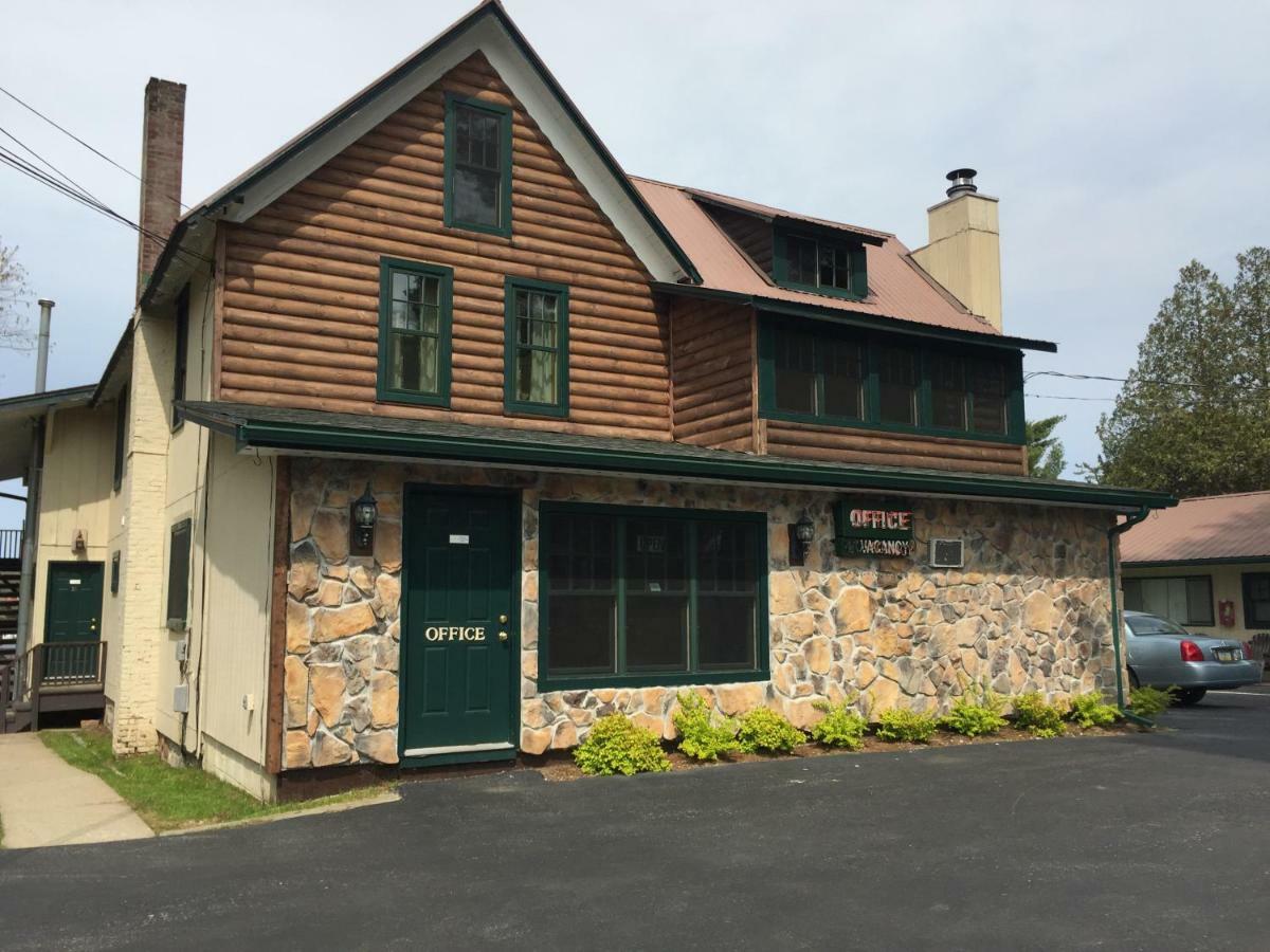 Pine Knoll Hotel Lakeside Lodge & Cabin Old Forge Ngoại thất bức ảnh